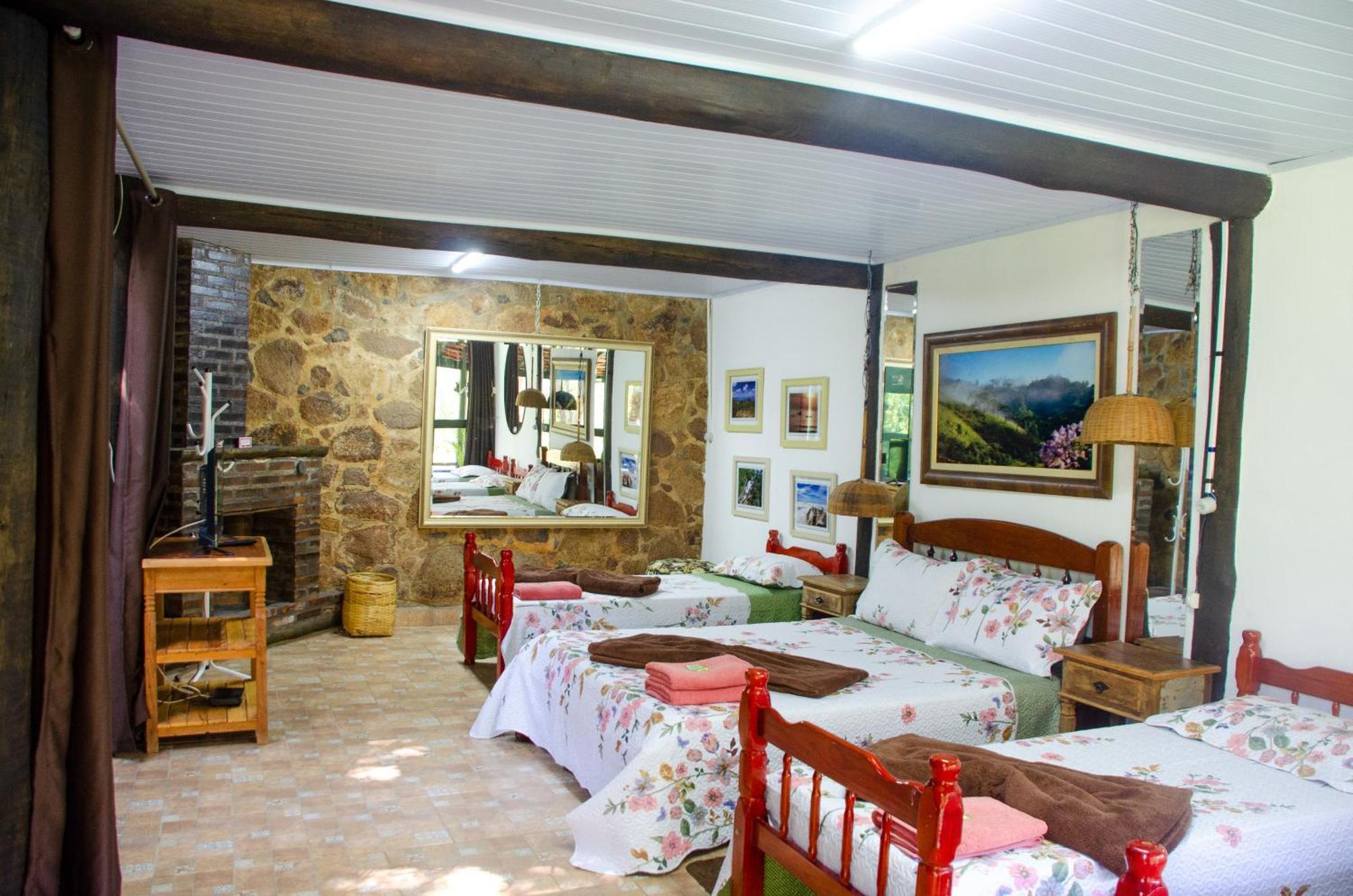 Pousada Estancia Vip Кунха Екстериор снимка
