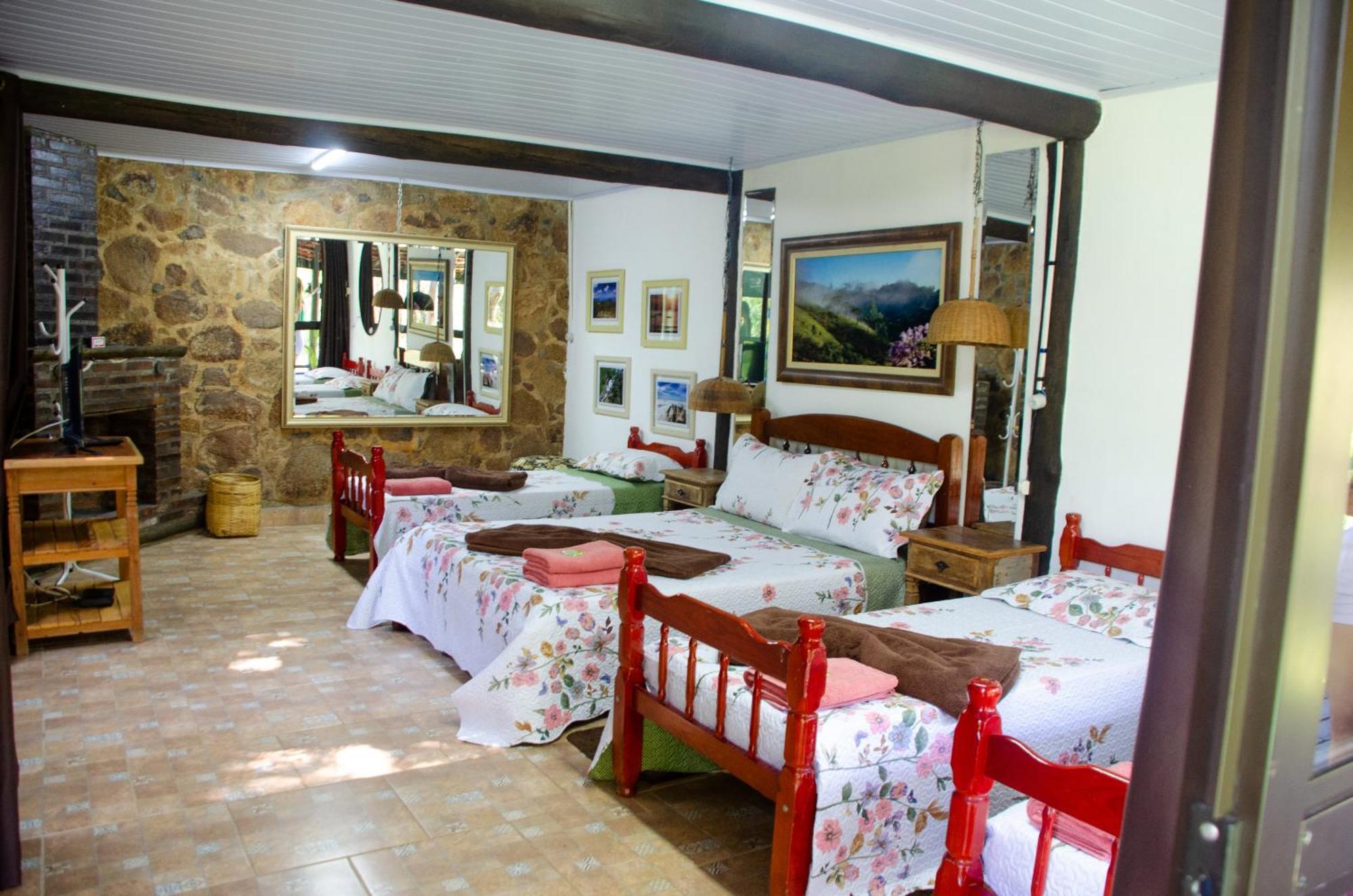 Pousada Estancia Vip Кунха Екстериор снимка