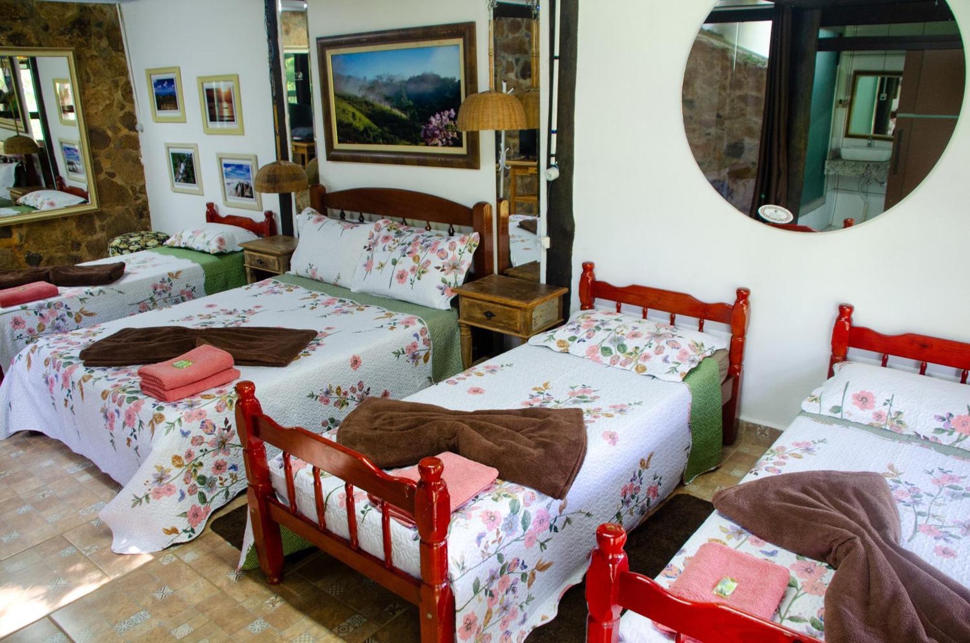 Pousada Estancia Vip Кунха Екстериор снимка